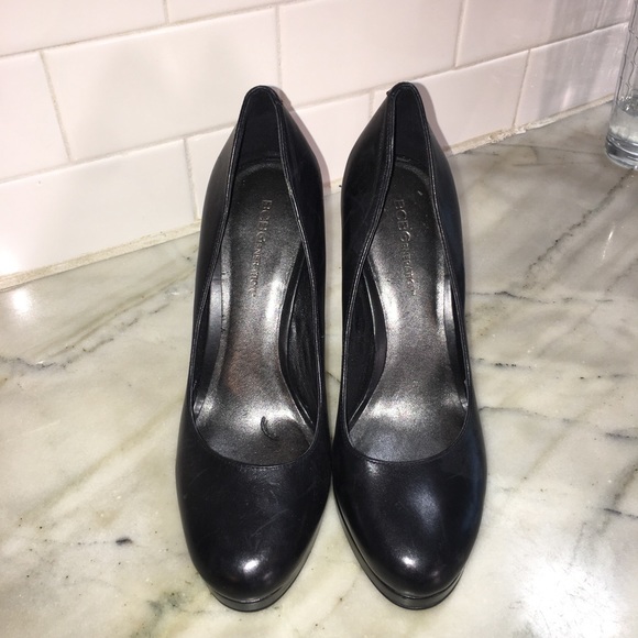 BCBGeneration Black Platform Heels 👠 - Picture 5 of 16
